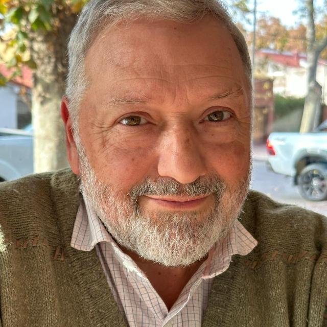 Dr. Mario Enrique Molina